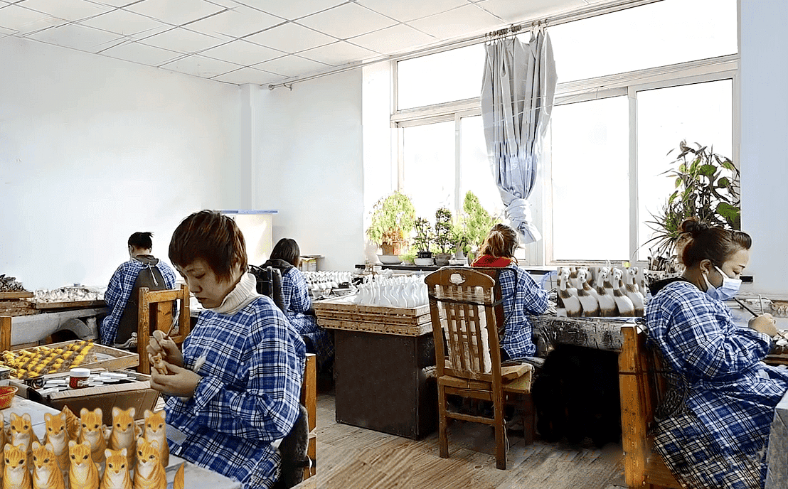 wood carving factory